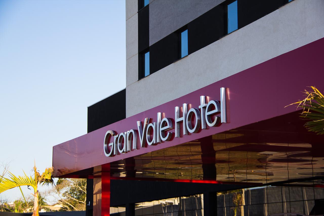 Summit Suites Hotel Cacapava Exterior photo